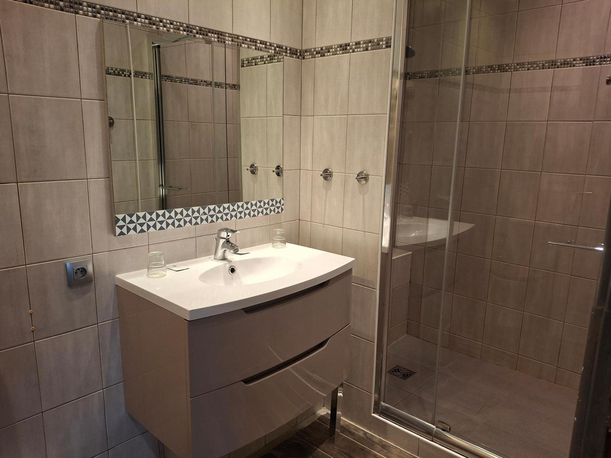 Villa Regain Chambres Et Table D'Hotes Greolieres Exteriör bild