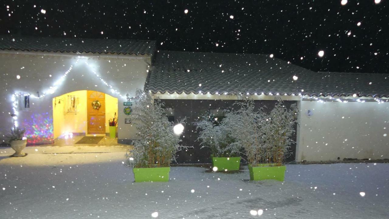 Villa Regain Chambres Et Table D'Hotes Greolieres Exteriör bild